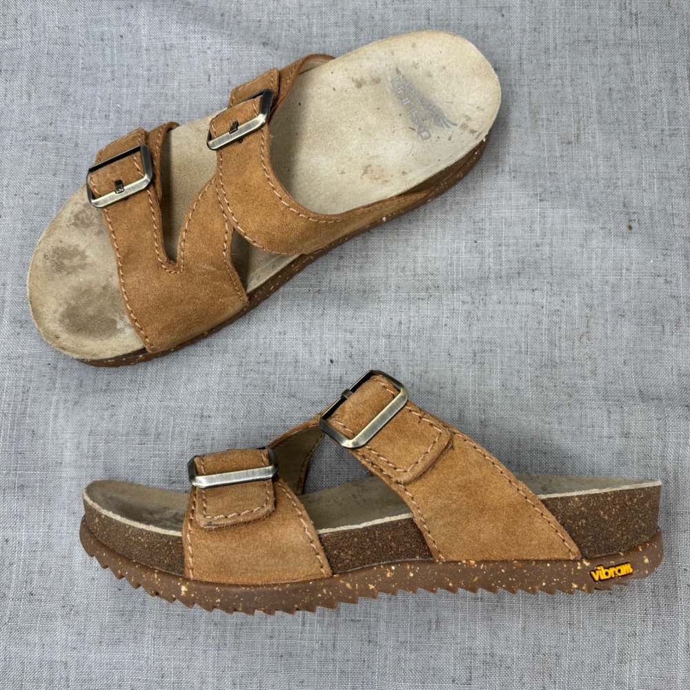 Dansko Dayna Tan Brown‎ Suede Leather Slip On Buckle Sandals Slides Womens EU 37